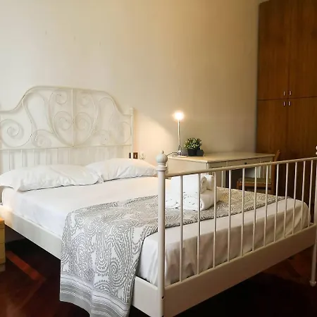 Joivy 1 Bedroom Apt Next To Piazza Leonardo Da Vinci Milan Exterior photo