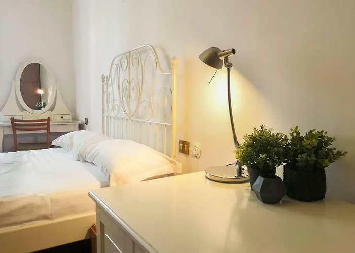 Joivy 1 Bedroom Apt Next To Piazza Leonardo Da Vinci