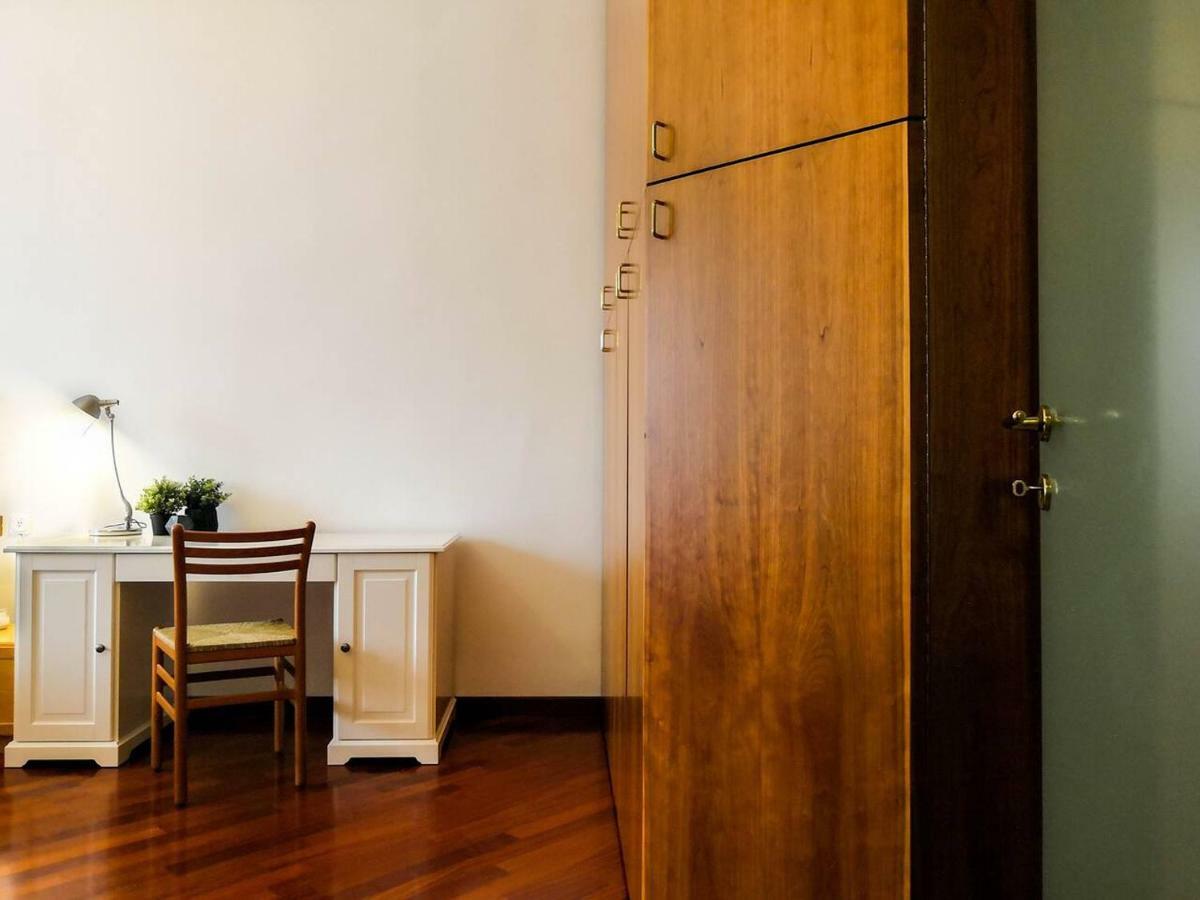 Joivy 1 Bedroom Next To Piazza Leonardo Da Vinci Appartement Milaan
